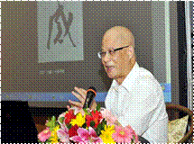 http://www.google.com.hk/url?source=imglanding&ct=img&q=http://www.cnr.cn/zhuanti1/gbyx/cbsxxdt/201205/W020120519786625931932.jpg&sa=X&ei=bNtVUMXoHuWviQfdtoH4AQ&ved=0CAoQ8wc4XQ&usg=AFQjCNG-HDgxTz1vmtEl0HoA2ffpykMTQQ